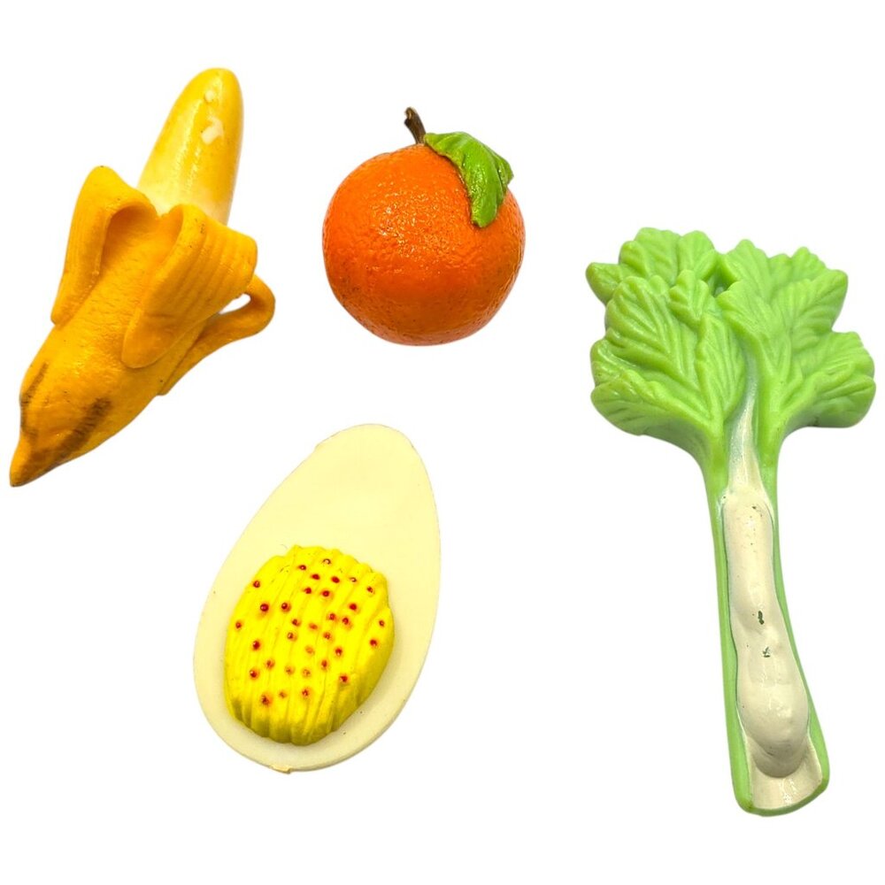 Vtg Superwares Fruit & Veggie Refrigerator Magnets Set Of 4 Banana Orange‎ Egg